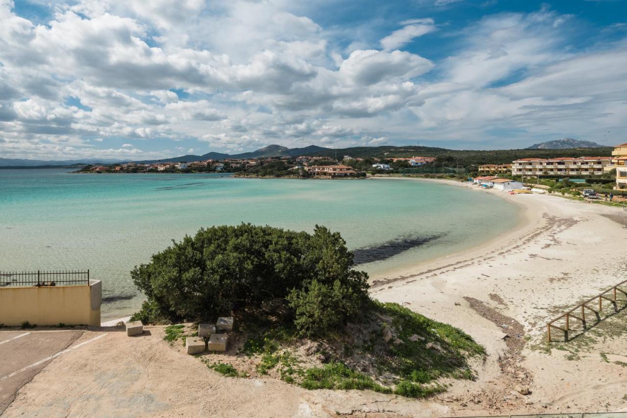 Appartamenti Aironi - Your House In Sardinia Golfo Aranci Exterior photo
