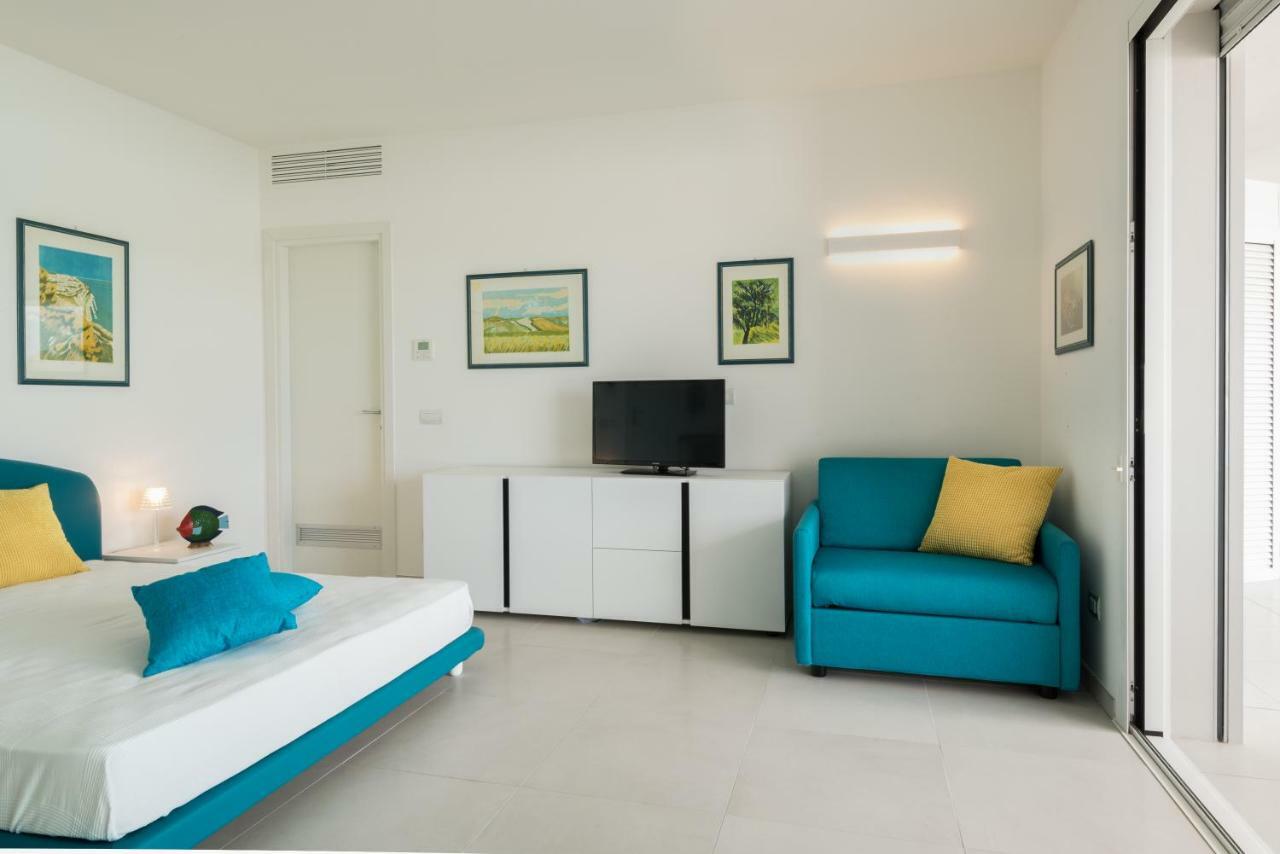 Appartamenti Aironi - Your House In Sardinia Golfo Aranci Exterior photo